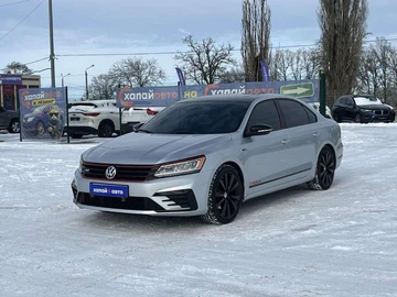 Авто Volkswagen Passat Sedan 2018 № 8645403