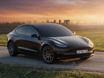 Авто Tesla Model 3 2019 № 8645567