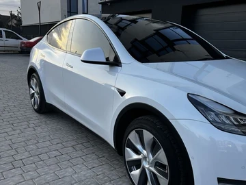 Авто Tesla Roadster 2020 № 8645572