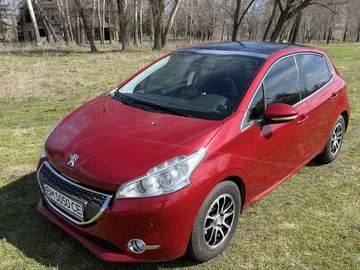 Авто Peugeot 208 2013 № 8645765