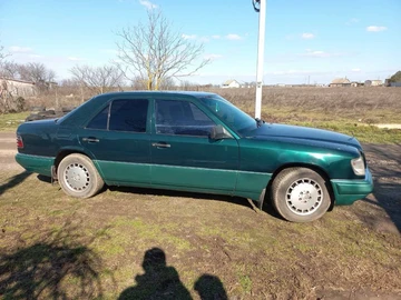 Авто Mercedes E Серия 1995 № 8645975