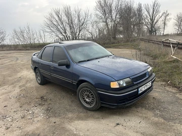 Авто Opel Vectra 1993 № 8645979