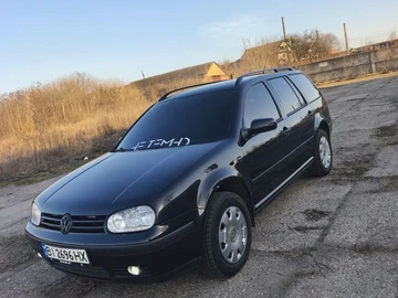 Авто Volkswagen Golf 2002 № 8646015