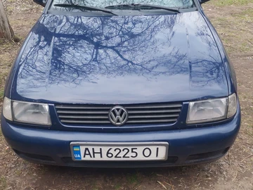 Авто Volkswagen Polo 1996 № 8646023