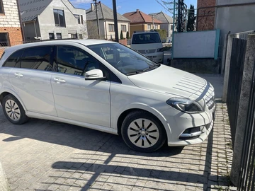 Авто Mercedes B Серия 2016 № 8646275