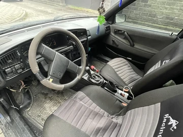 Авто Volkswagen Passat Variant 1992 № 8646493