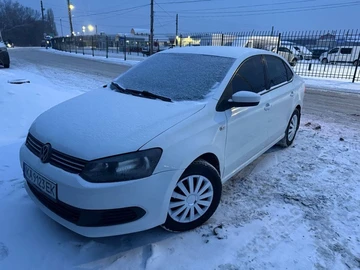 Авто Volkswagen Polo 2012 № 8646495