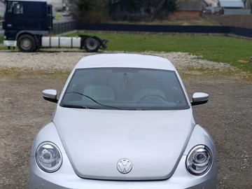 Авто Volkswagen Beetle 2015 № 8646505