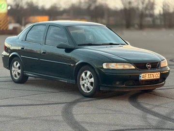 Авто Opel Vectra 2001 № 8646528