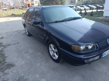 Авто Volkswagen Passat Sedan 1996 № 8646767