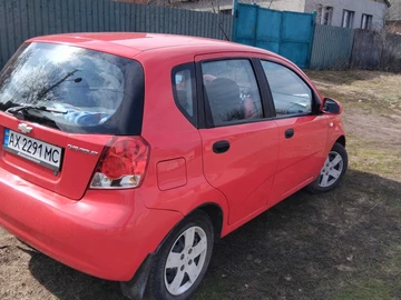 Авто Chevrolet Aveo 2005 № 8646773