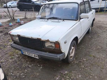 Авто ВАЗ 2107 2000 № 8646804