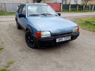 Авто Ford Escort 1986 № 8646860
