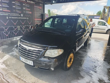 Авто Chrysler Grand Voyager 2004 № 8647117