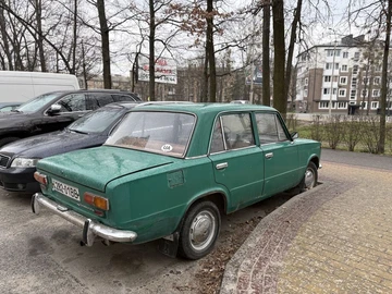 Авто ВАЗ 2101 1975 № 8647140