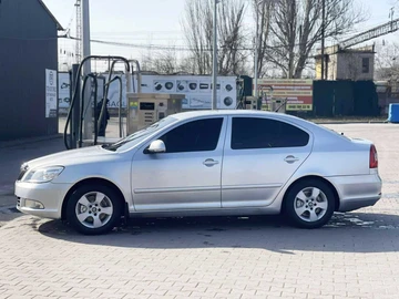 Авто Skoda Octavia 2011 № 8647162