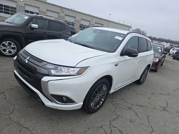 Авто Mitsubishi Outlander 2020 № 8647432
