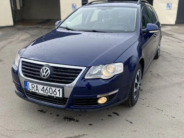 Авто Volkswagen Passat Variant 2006 № 8647453