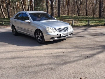 Авто Mercedes 320 2003 № 8647470