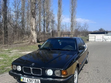 Авто BMW 7 Серия 1989 № 8647543