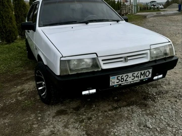 Авто ВАЗ 21093 1992 № 8647758