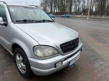 Авто Mercedes Ml Серия 2001 № 8648106