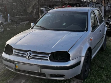 Авто Volkswagen Golf 2000 № 8648109