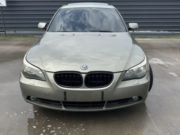 Авто BMW 5 Серия 2004 № 8648119