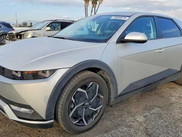 Авто Hyundai Ioniq 2023 № 8648137