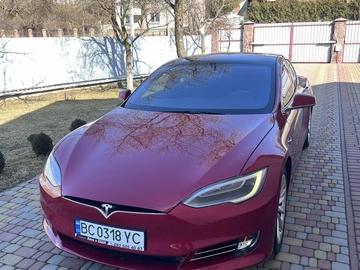 Авто Tesla Model S 2018 № 8648141