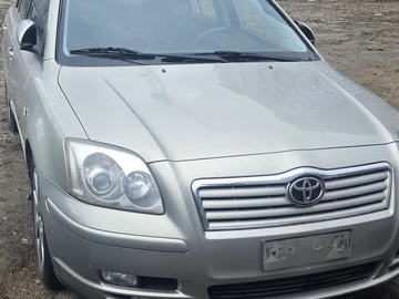 Авто Toyota Avensis 2004 № 8648410