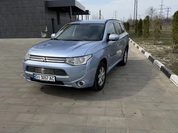 Авто Mitsubishi Outlander 2013 № 8648616