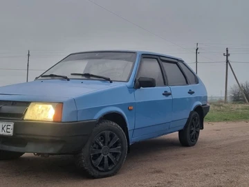 Авто ВАЗ 2109 1995 № 8648639
