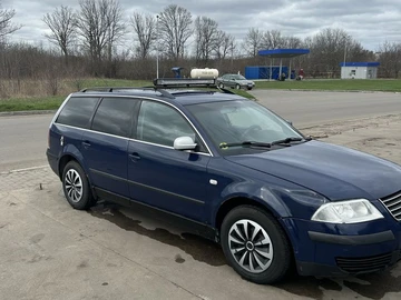 Авто Volkswagen Passat Variant 2001 № 8648953