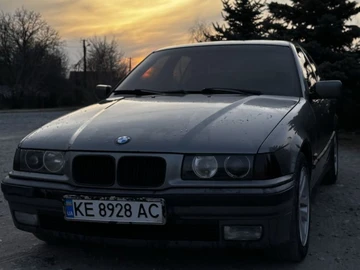 Авто BMW 3 Серия 1995 № 8648963