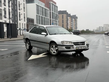 Авто Opel Omega 1999 № 8649000