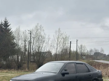Авто Opel Vectra 1989 № 8649031