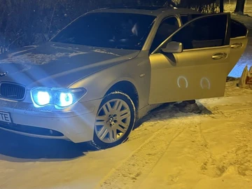 Авто BMW 7 Серия 2003 № 8649041