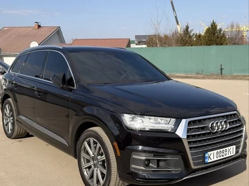 Авто Audi Q7 2017 № 8649048