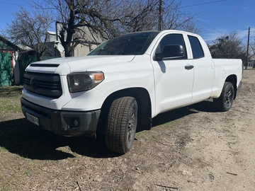 Авто Toyota Tundra 2015 № 8649158