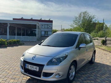 Авто Renault Scenic 2009 № 8649524