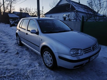 Авто Volkswagen Golf 2001 № 8649555