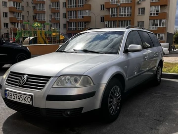 Авто Volkswagen Passat Variant 2001 № 8649580