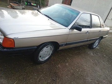 Авто Audi 100 1986 № 8649680