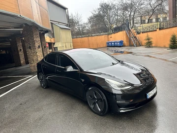 Авто Tesla Model 3 2018 № 8649687
