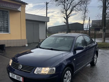 Авто Volkswagen Passat Sedan 2000 № 8649691