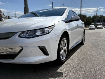 Авто Chevrolet Volt 2018 № 8649799