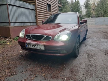 Авто Daewoo Nubira 2000 № 8649979
