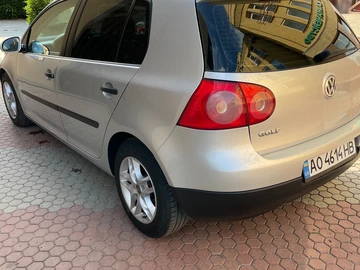 Авто Volkswagen Golf 2004 № 8649998