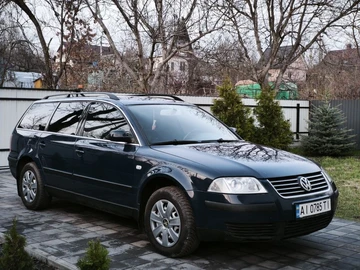 Авто Volkswagen Passat Variant 2003 № 8650098